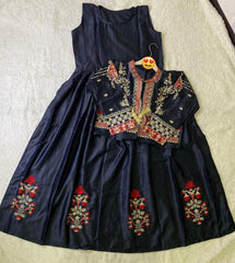 Embroidery Bunch Maxi With Emb Separate Koti 2Pcs🥰