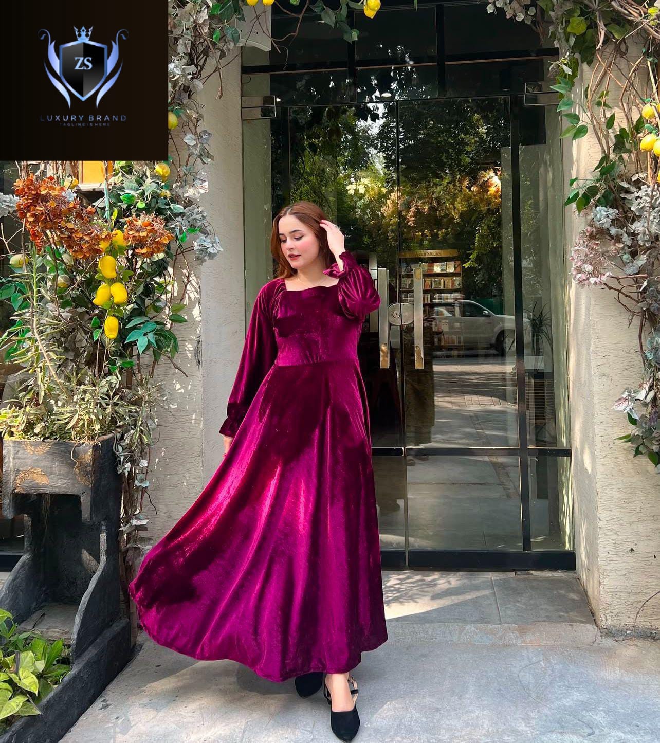 Valvet frock