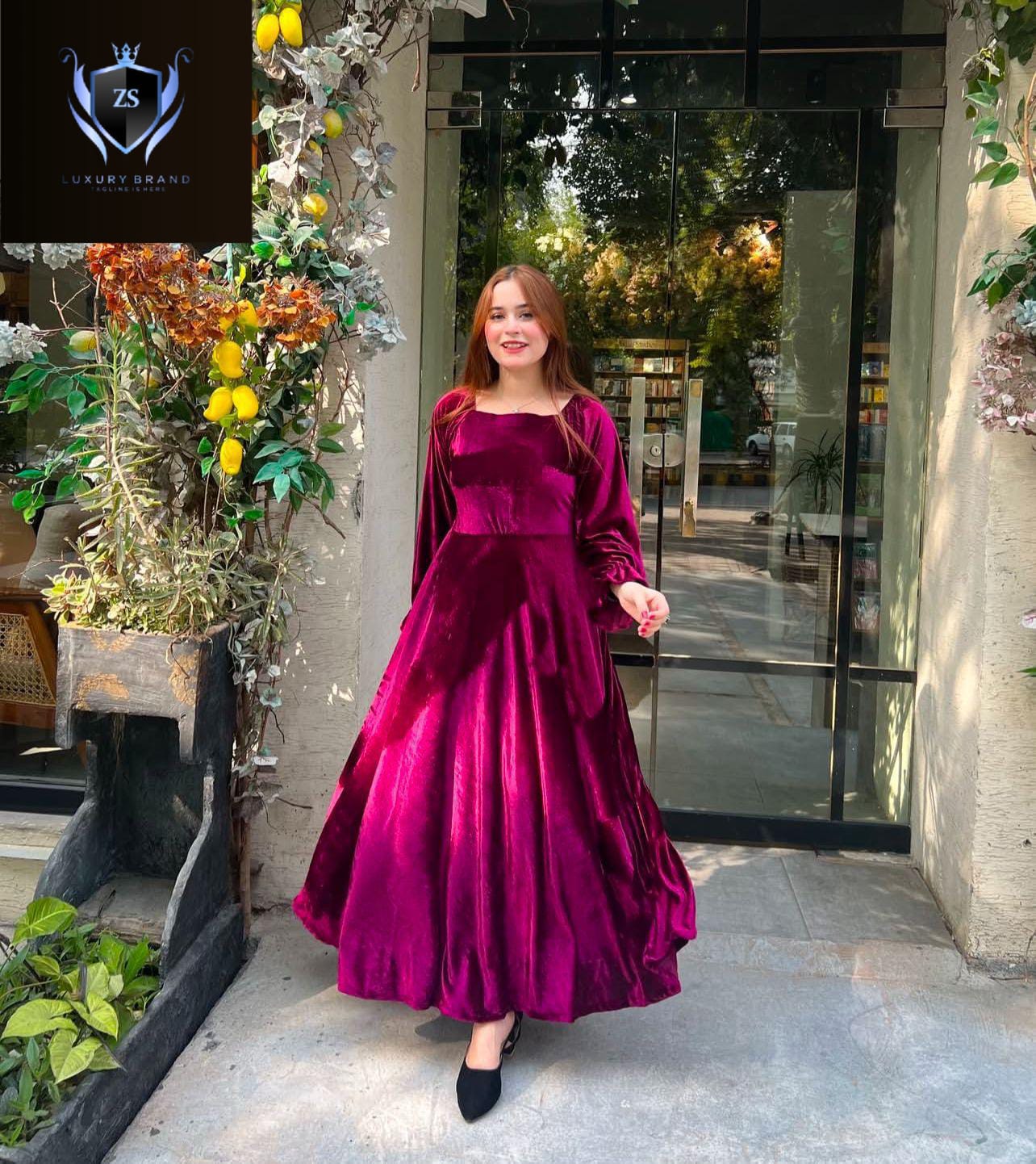 Valvet frock