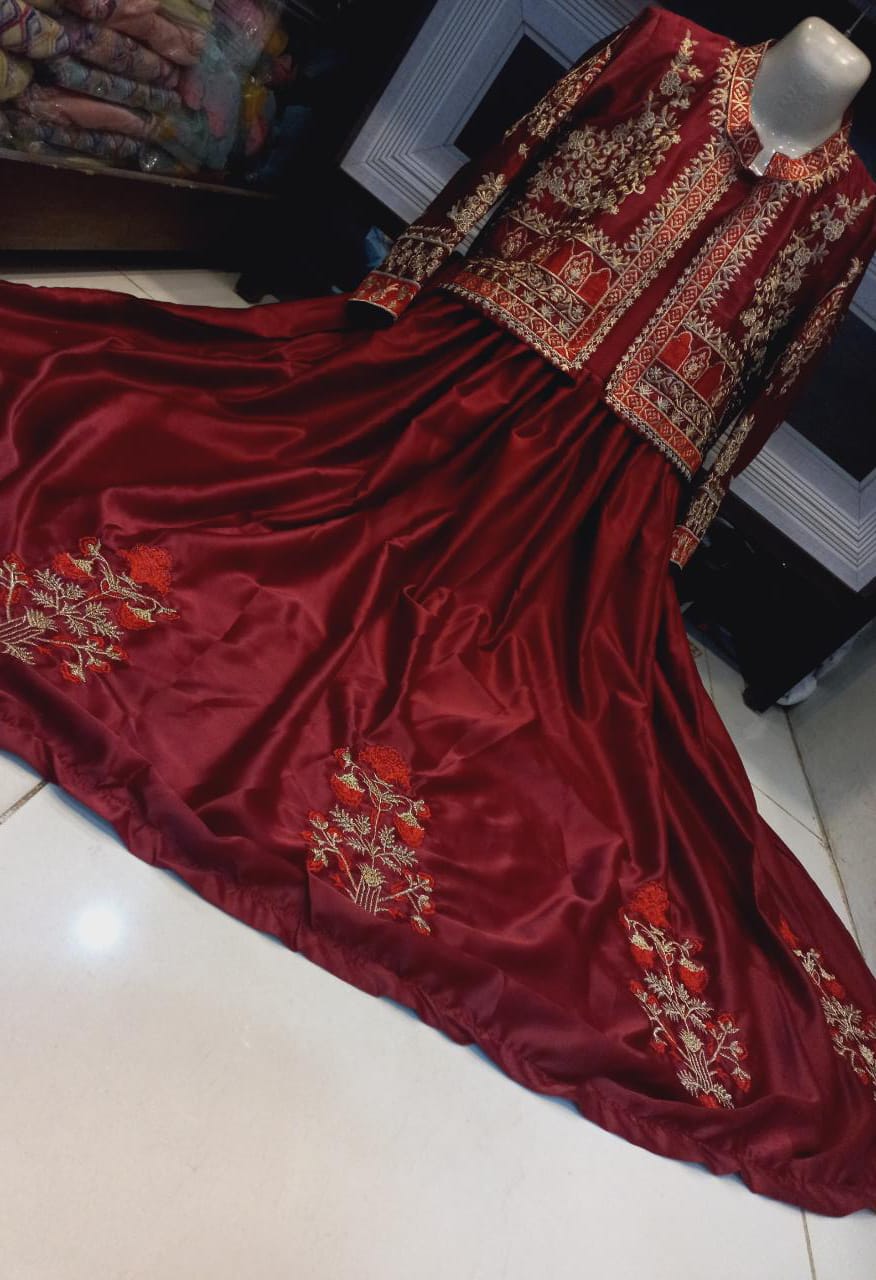 Embroidery Bunch Maxi With Emb Separate Koti 2Pcs🥰