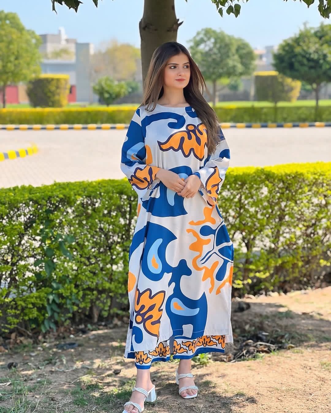 New Arrival 2pc Suit Most Trending Design Long Digital Printed Shirt With Bell Bottom Trouser